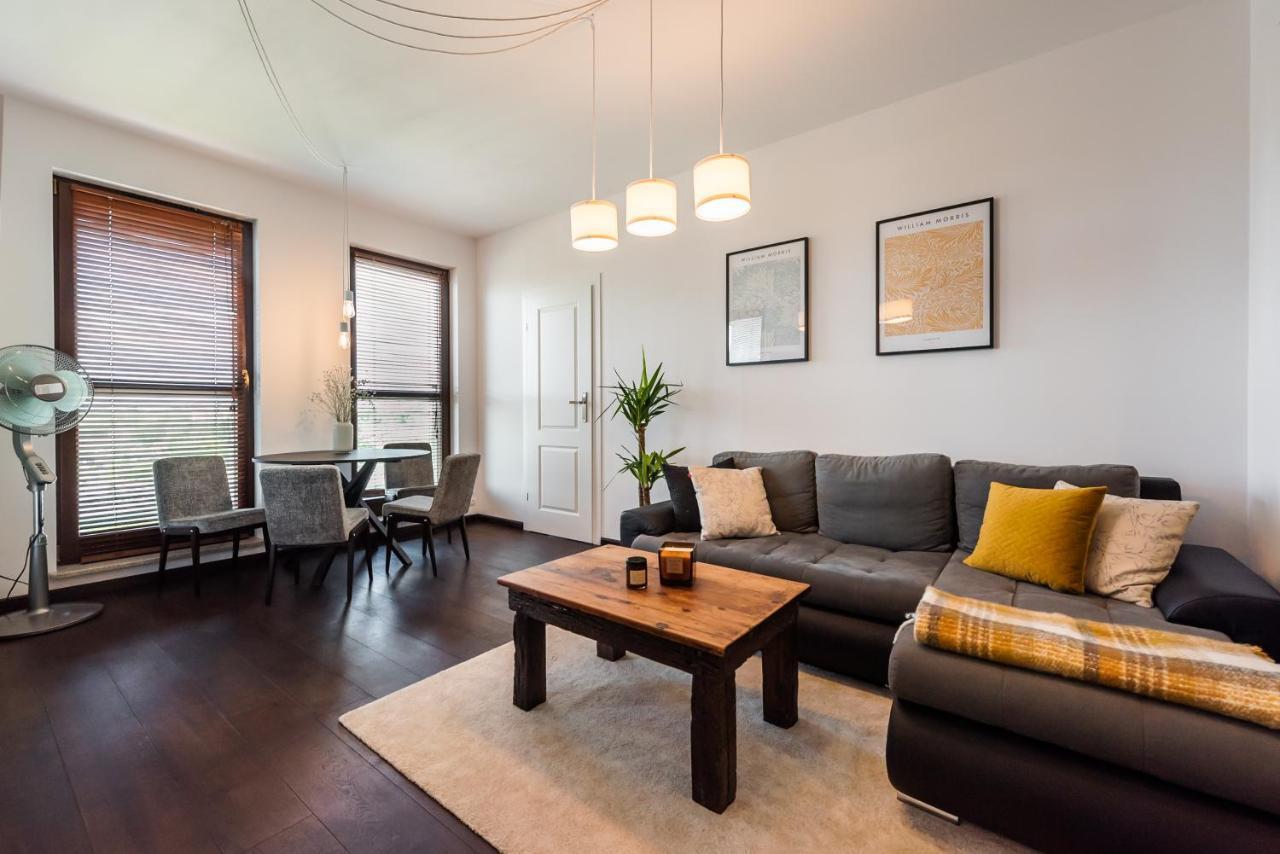 Ochota De Luxe Apartment Warsawa Bagian luar foto